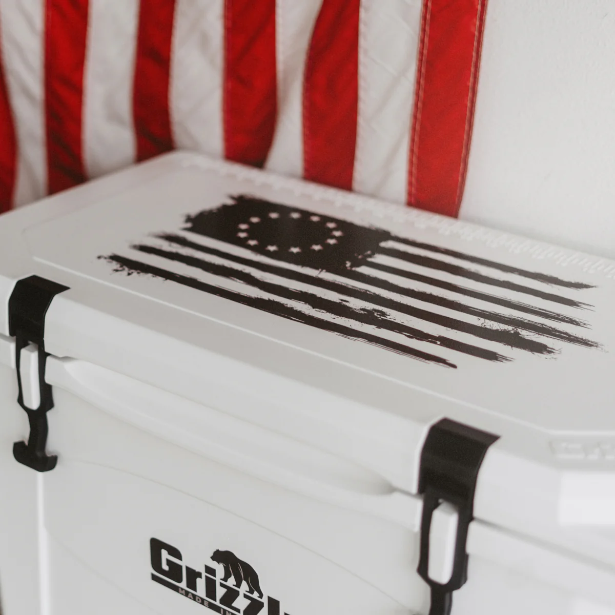 BETSY ROSS Grizzly 45 - White - Image 3