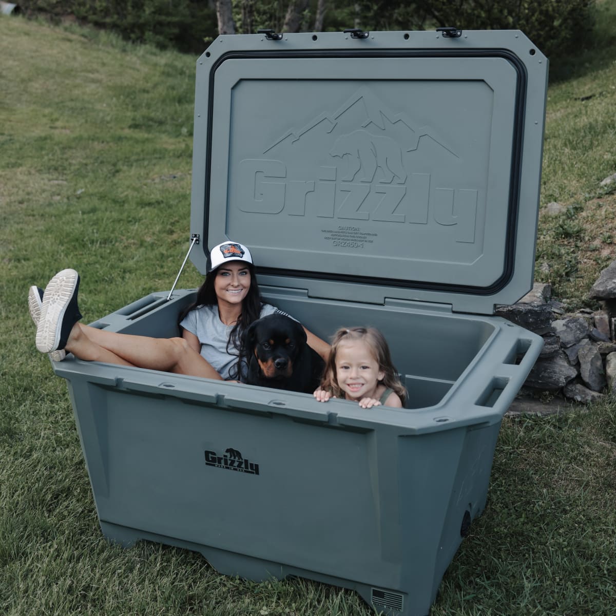 Grizzly 450 Quart Cooler - Image 29