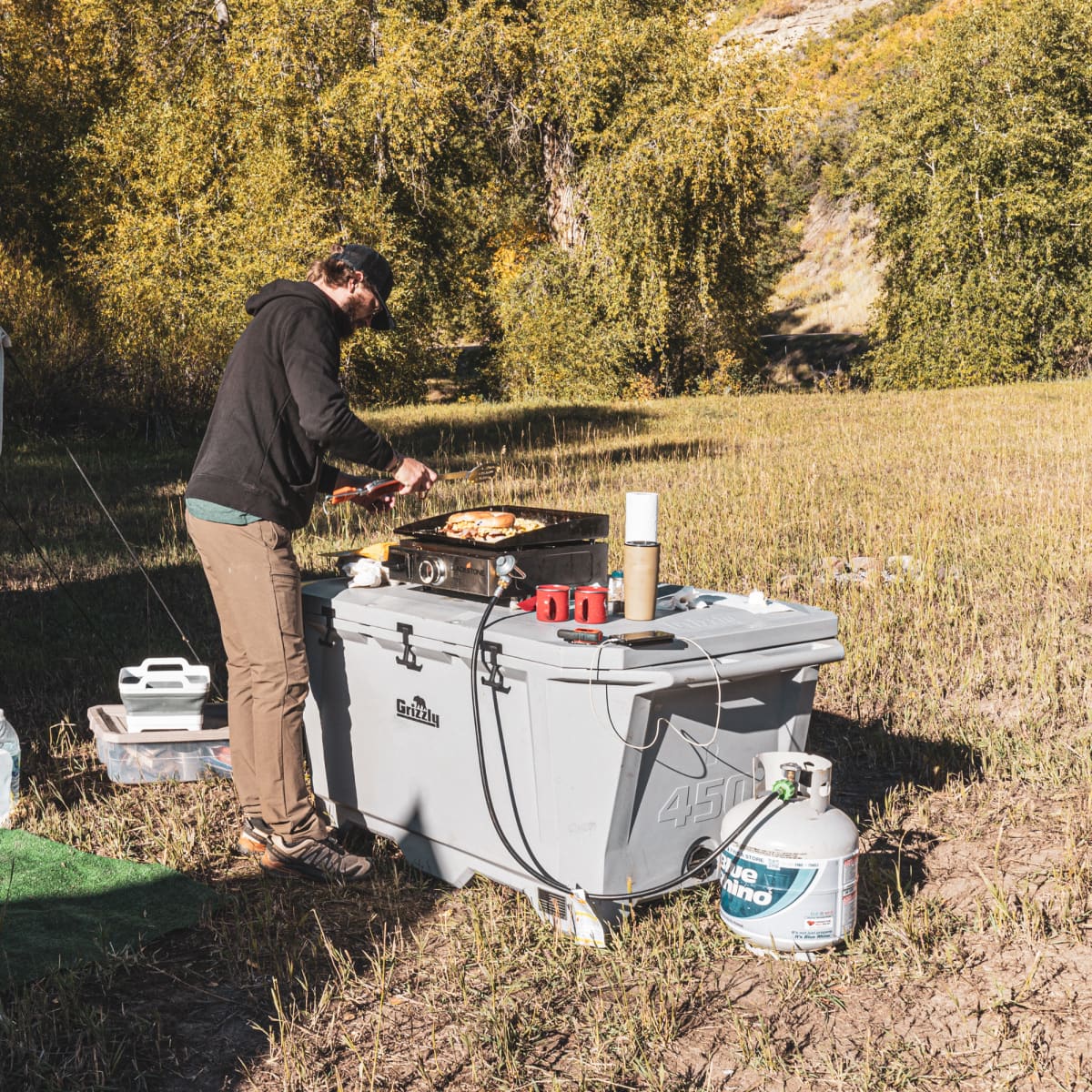 Grizzly 450 Quart Cooler - Image 31